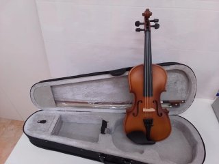 Violín Amadeus con estuche y arco a partir de 60€