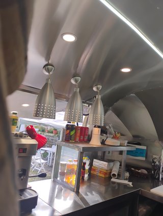 Chiosco Street Food / Food Truck stile Airstream