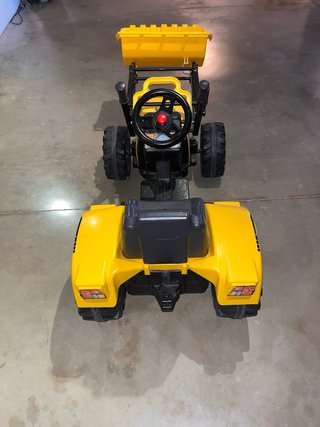 Tractor Juguete Amarillo a Pedales con Pala