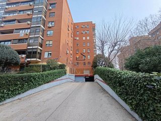Garaje en venta en Legazpi en Madrid