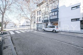 Local comercial en venta en Palomas en Madrid