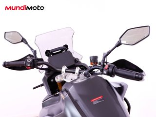 VOGE 900 DSX
