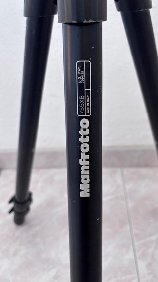 Trípode Manfrotto 755XB