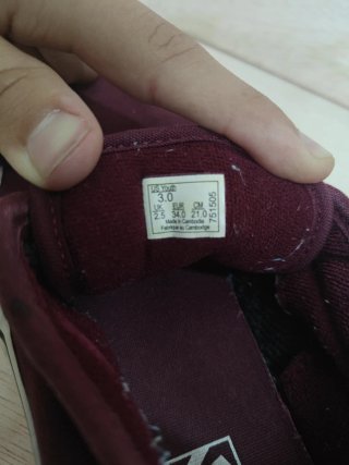 Zapatillas Vans granates