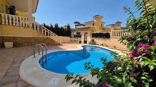 Chalet en venta en Campos de Golf - Villa Martin - Los Dolses en Orihuela