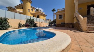 Chalet en venta en Campos de Golf - Villa Martin - Los Dolses en Orihuela