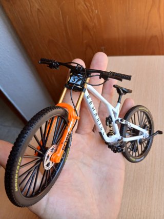 Réplica Bicicleta MTB Metálica Miniatura colección