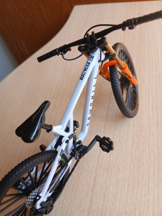 Réplica Bicicleta MTB Metálica Miniatura colección