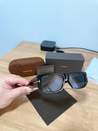 Gafas de sol estilo Tom Ford