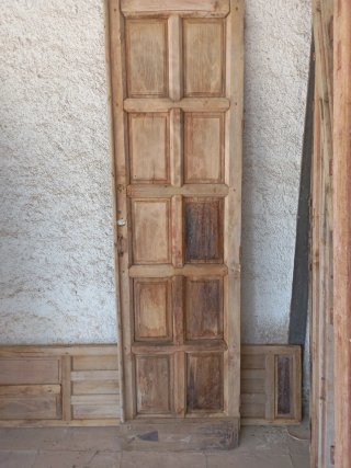 Puerta antigua madera maciza cuarterones 205x58cm