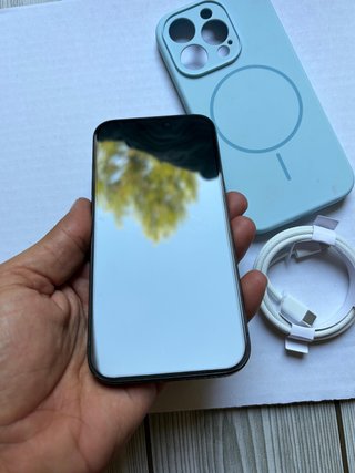 iPhone 15 Pro Batería 100% 256GB