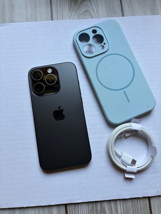 iPhone 15 Pro Batería 100% 256GB