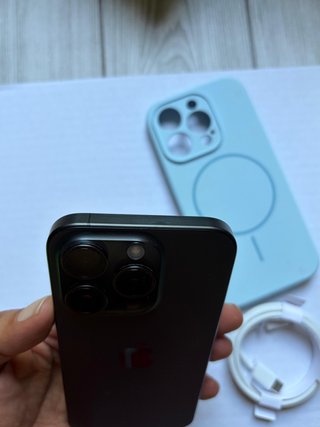 iPhone 15 Pro Batería 100% 256GB