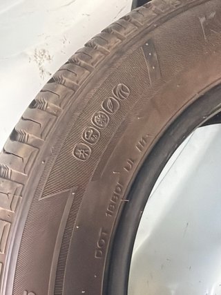 Neumático 185/65R15
