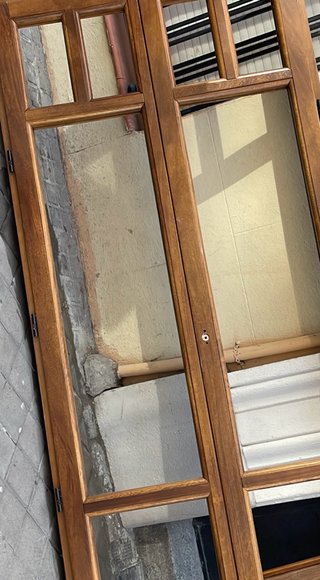 2 Ventanas de madera Iroko natural