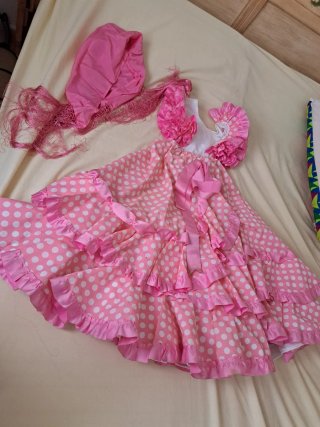 Traje de flamenca niña rosa lunares