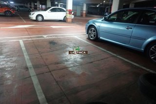 Garaje en venta en Milán - Pumarín - Teatinos en Oviedo