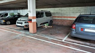 Garaje en venta en Milán - Pumarín - Teatinos en Oviedo