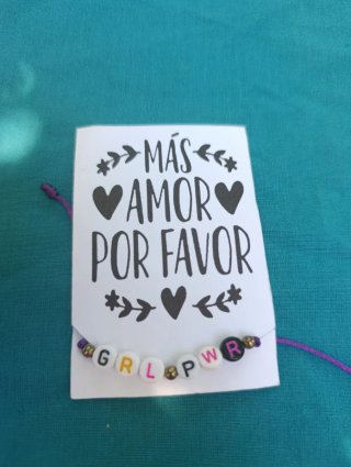 Pulsera Girl Power con cuentas