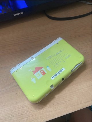 Nintendo 3DS XL Edición Animal Crossing