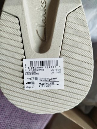 Zapatillas Clarks Hombre Talla 45 Beige/Gris