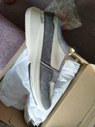 Zapatillas Clarks Hombre Talla 45 Beige/Gris