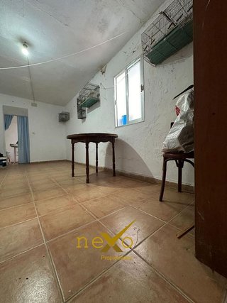 Chalet en venta en Carmona