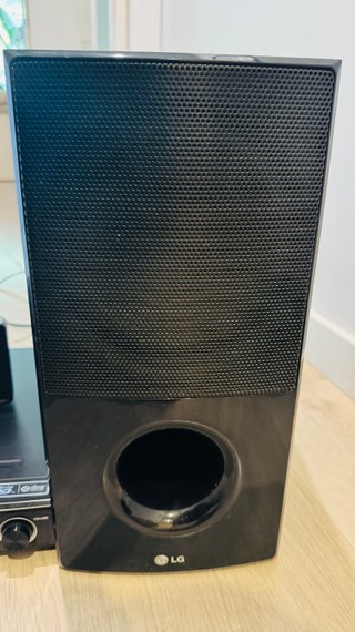 LG Home Cinema 3D Blu-ray HX806SH 5.1 + subwoofer