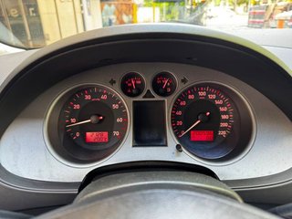 Seat Ibiza 1.4 16v 85cv Hit