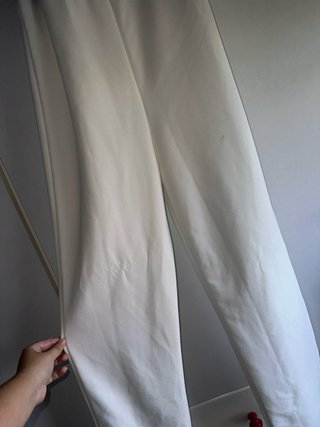 Mono elegante azul marino y blanco