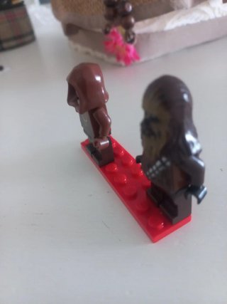Figuras LEGO Star Wars Chewbacca y Ewok