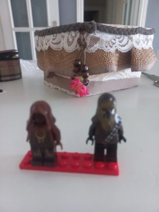 Figuras LEGO Star Wars Chewbacca y Ewok