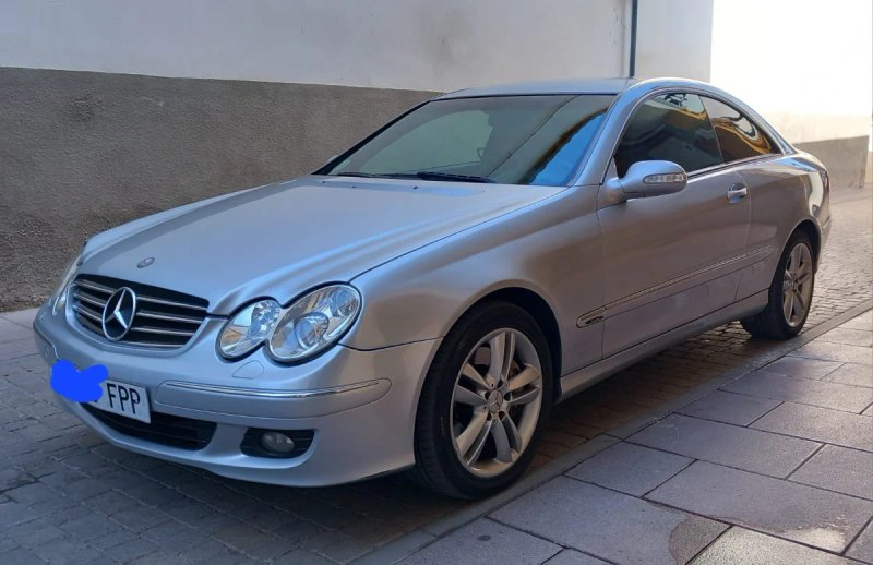 Mercedes-Benz  CLK 2007 - foto 1