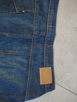 Pantalón vaquero pirata 3/4 Nikita