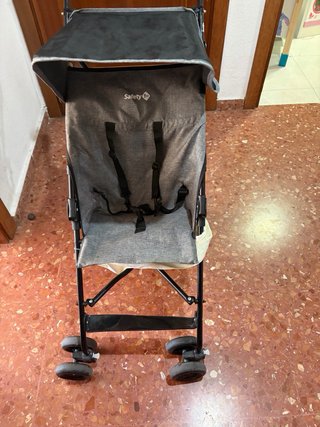 Silla de paseo Safety 1st ligera