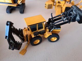 Miniaturas de metal Caterpillar