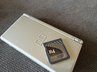 Nintendo DS Lite Plata + Juegos
