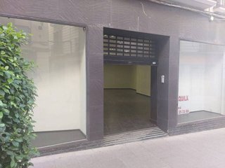 Local comercial en alquiler en Centro en Lucena