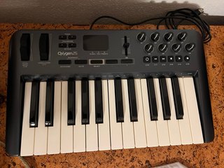 Teclado controlador MIDI M-Audio Oxygen 25