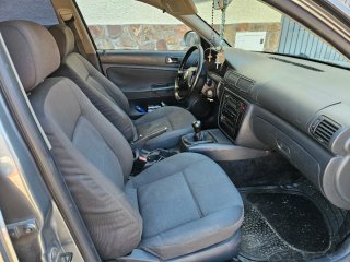 Volkswagen Passat Gris Plata