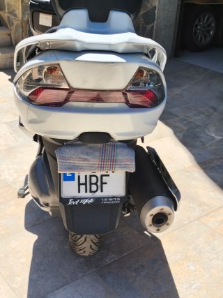 Suzuki Burgman 400AN ABS Blanca