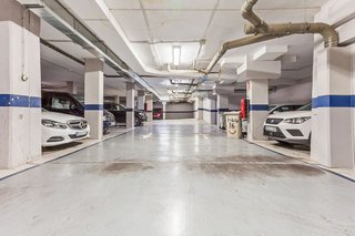 Garaje en venta en Palos de Moguer en Madrid