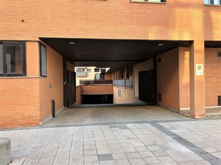 Garaje en venta en Santo Domingo y San Martín  en Huesca