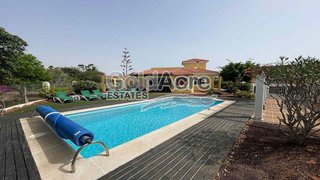 Casa en venta en Caleta de Fuste en Antigua