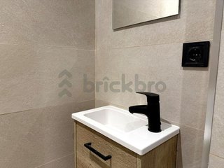 Oficina en venta en Vilapicina i la Torre Llobeta en Barcelona