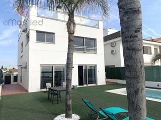 Casa en venta en Zona Playa en Burriana