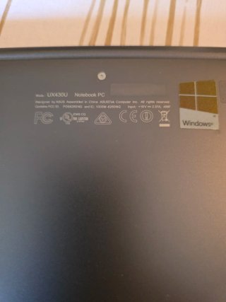 ASUS ZenBook UX430U 14 i5 8GB 256GB SSD