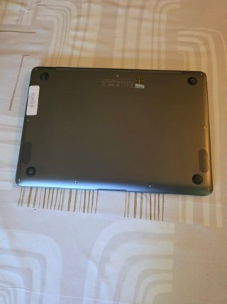 ASUS ZenBook UX430U 14 i5 8GB 256GB SSD
