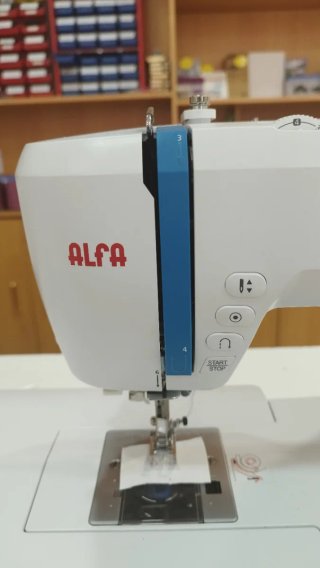 Máquina de coser Alfa Next 200 Electrónica