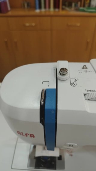Máquina de coser Alfa Next 200 Electrónica